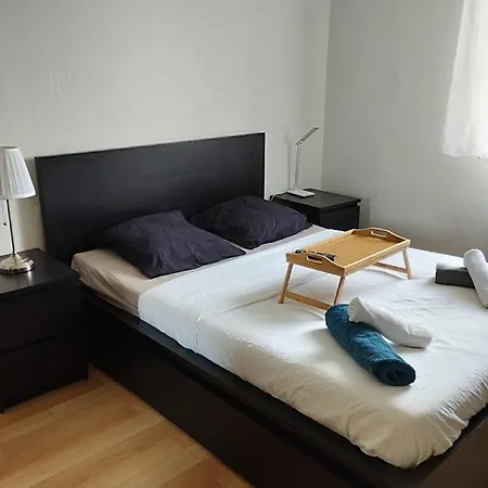 St Martin * ブレスト